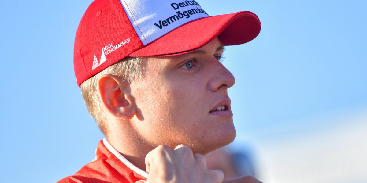 Сын Шумахера одержал первую победу в «Формуле-2»