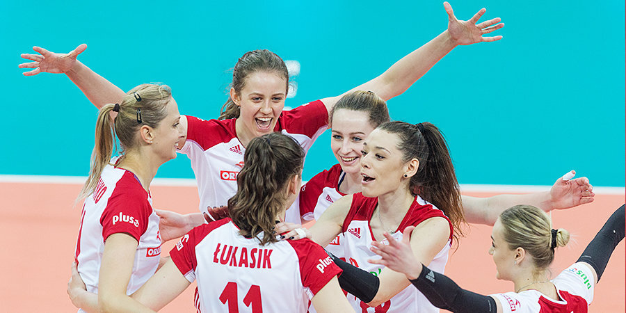 Польша обыграла Германию на чемпионате Европы по женскому волейболу
