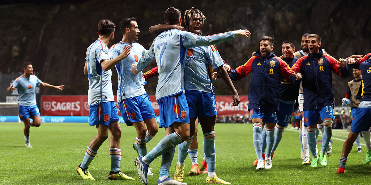 Сборная Испании вышла в плей-офф Лиги наций, обыграв в гостях Португалию