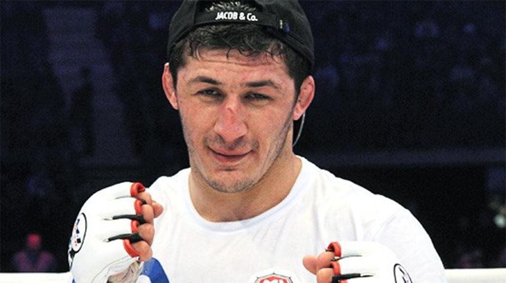 Магомедов победил Дамковского в дебютном бою в ACA