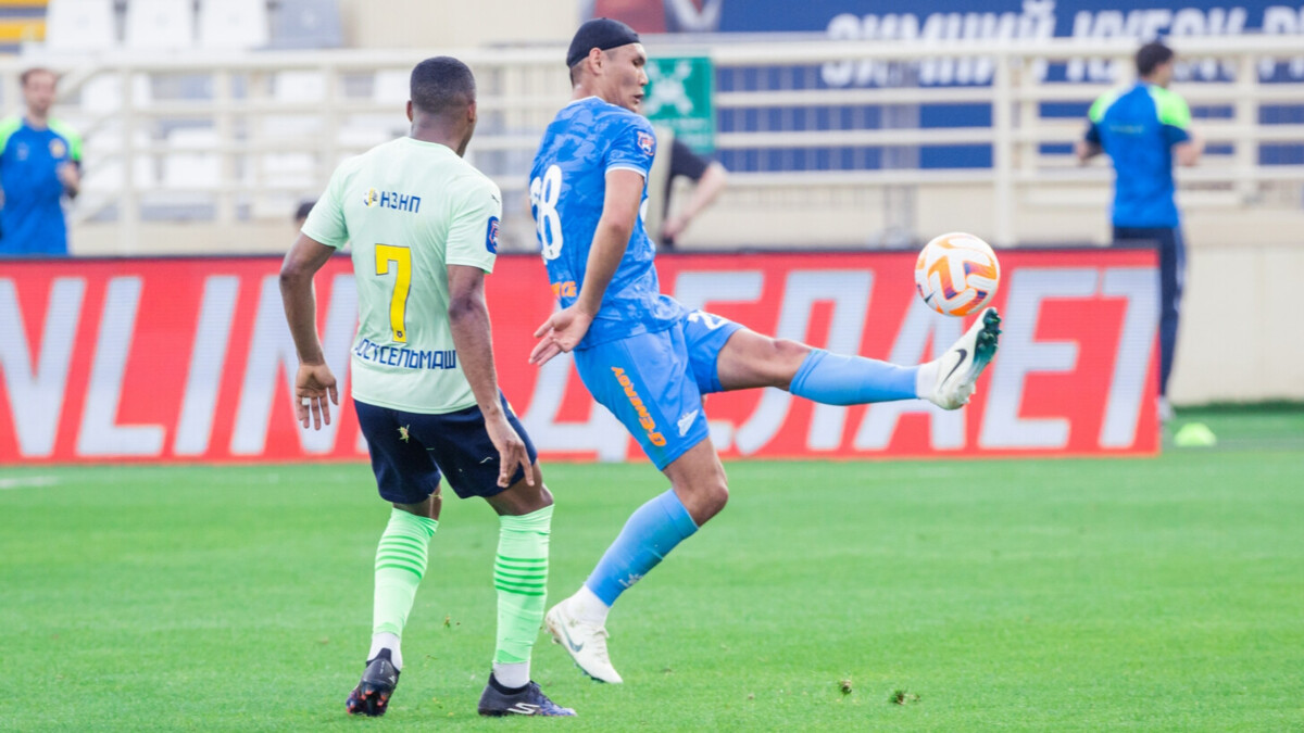 «Алип на Зимнем кубке РПЛ хлопнул по спине не так сильно, как в тоннеле» — Сутормин