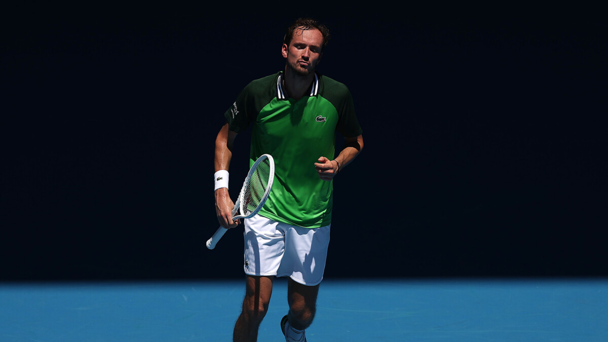 Медведев рассказал о жестких погодных условиях на Australian Open
