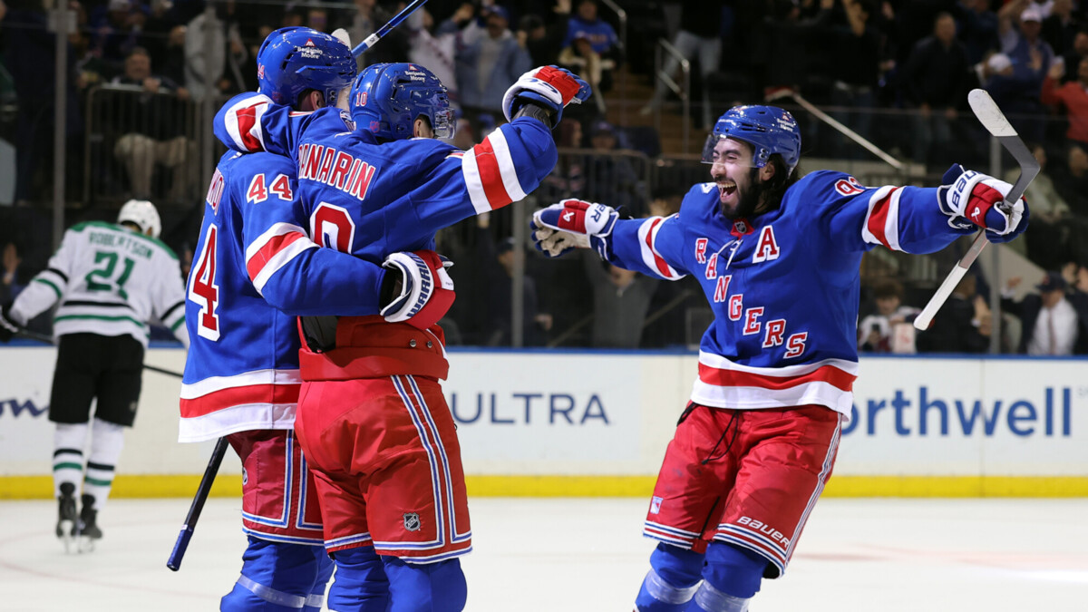 Шайба Гаврикова в овертайме помогла «Рейнджерс» обыграть «Даллас» в матче НХЛ
