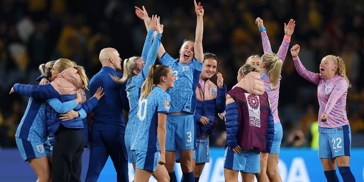 Сборная Англии вышла в финал женского ЧМ по футболу, где сыграет с Испанией