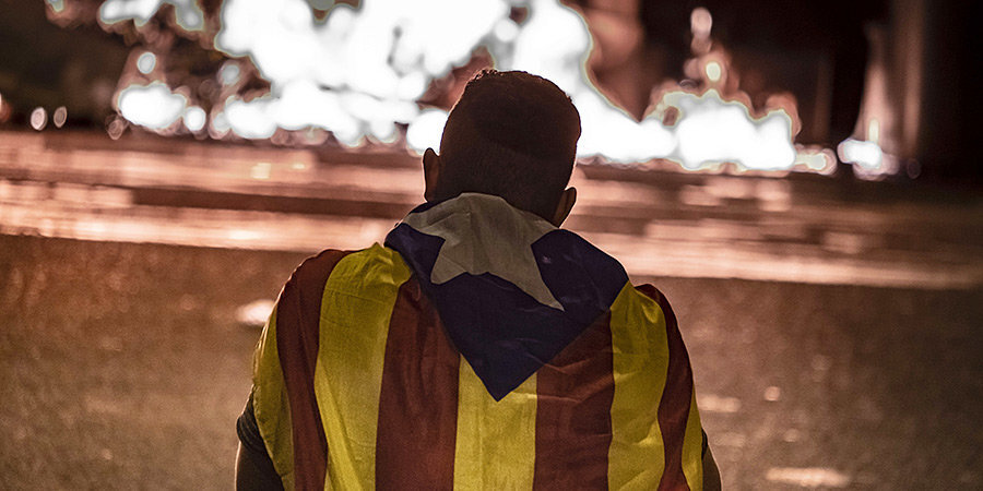 Класико официально перенесли на другую дату. Все из-за массовых протестов в Каталонии