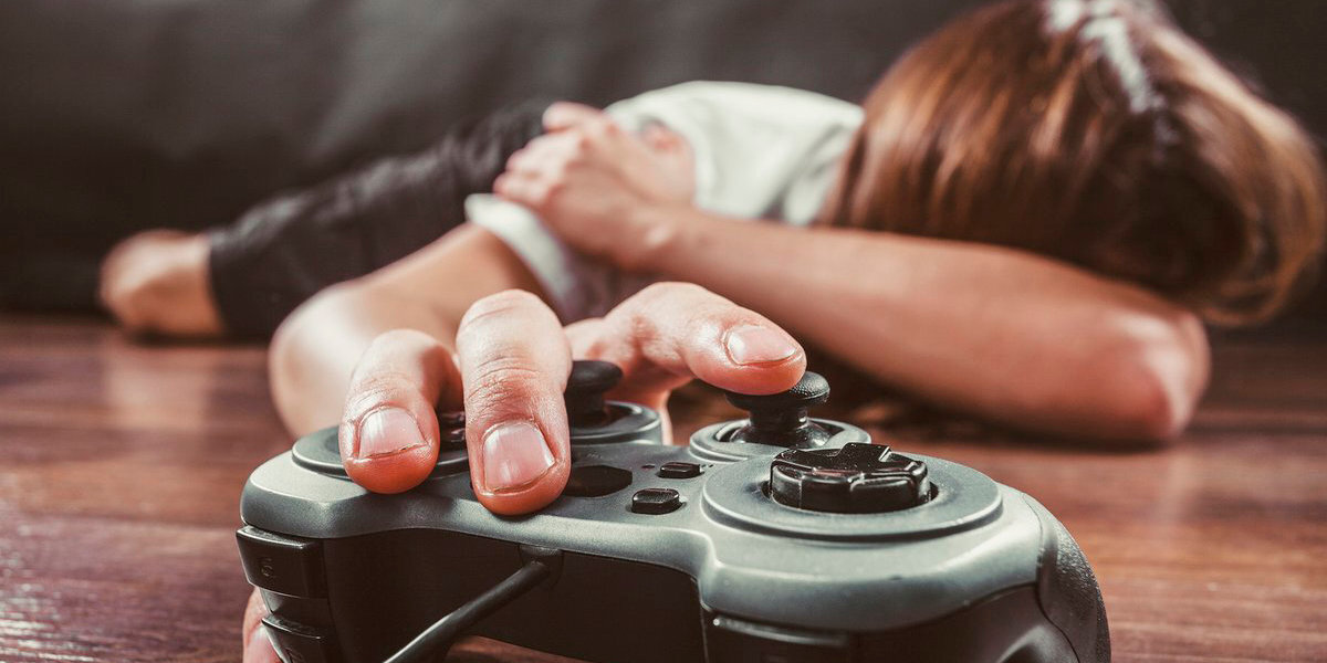 В Англии мужчина избил сына за 60 часов игры в Xbox