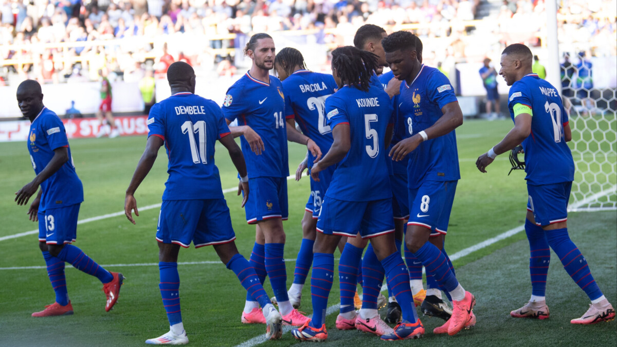 Сборная Франции сыграла вничью с командой Польши и вышла в плей‑офф ЕВРО‑2024