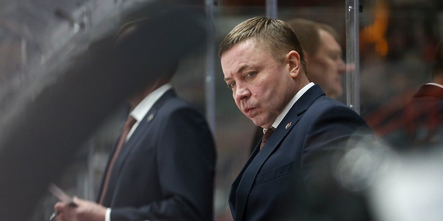 Гулявцев покинул пост главного тренера «Амура»