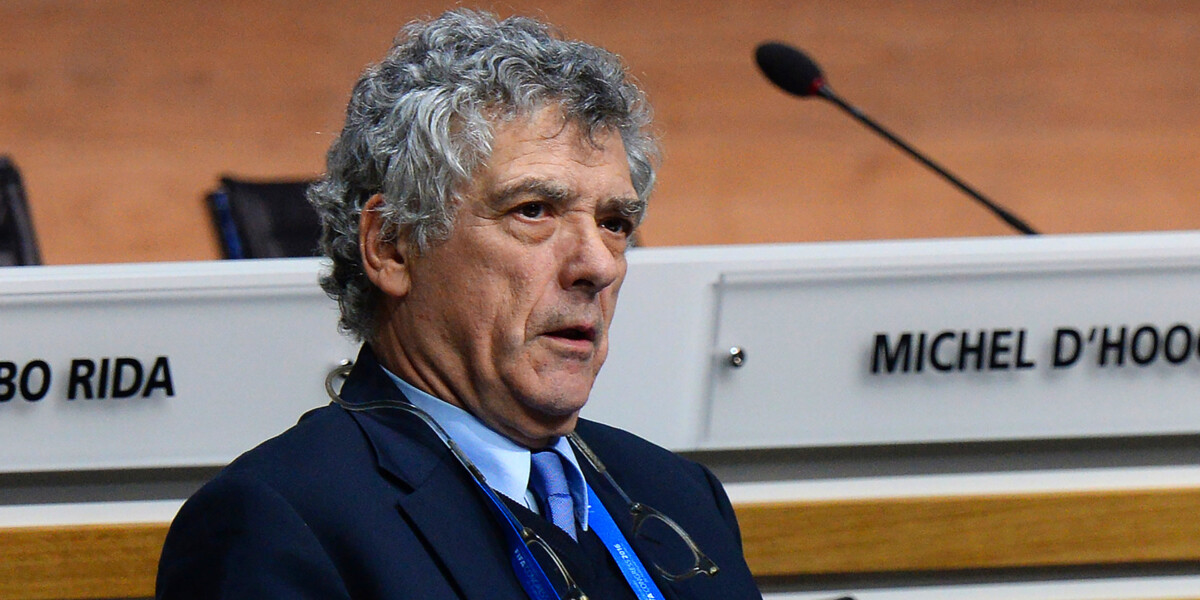 Президент Испанской федерации футбола на год отстранен от работы