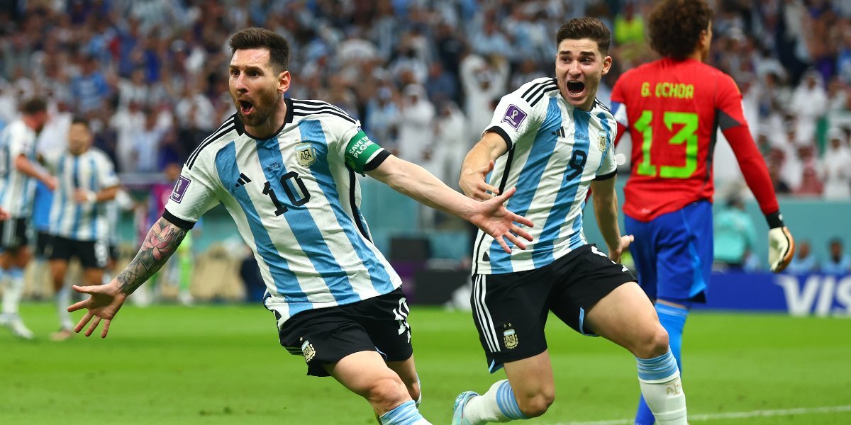 «80% людей будут болеть за Аргентину и Месси в матче с Польшей» — Мостовой
