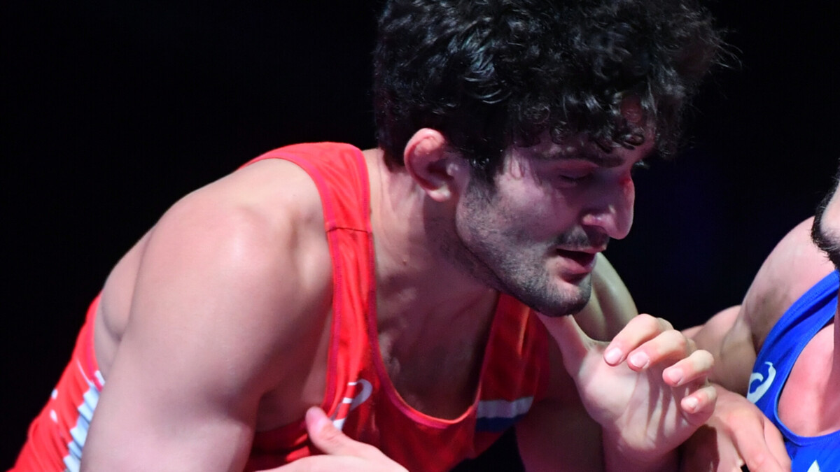 Российский борец греко‑римского стиля Лалаев завоевал олимпийскую лицензию на турнире в Стамбуле