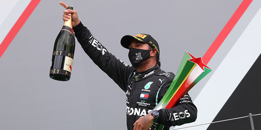 Хэмилтон во второй раз подряд выиграл Гран-при Португалии, Мазепин – 19-й