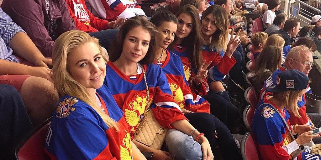 Самая красивая поддержка сборной России на Кубке мира