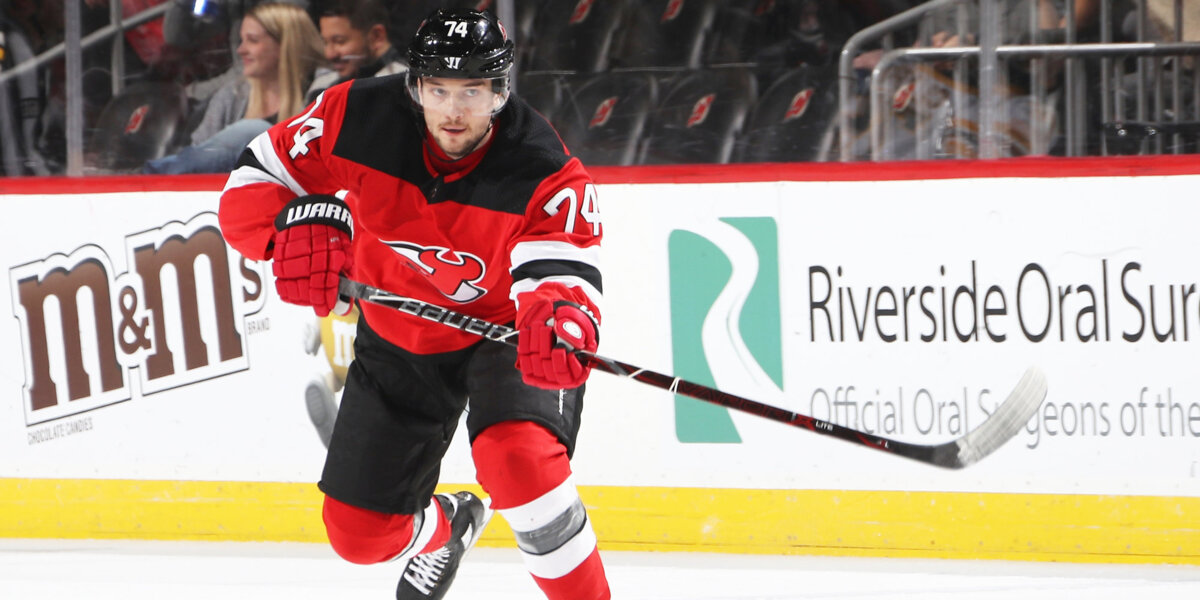 СМИ: Яковлев уедет из НХЛ и подпишет контракт с «Металлургом»