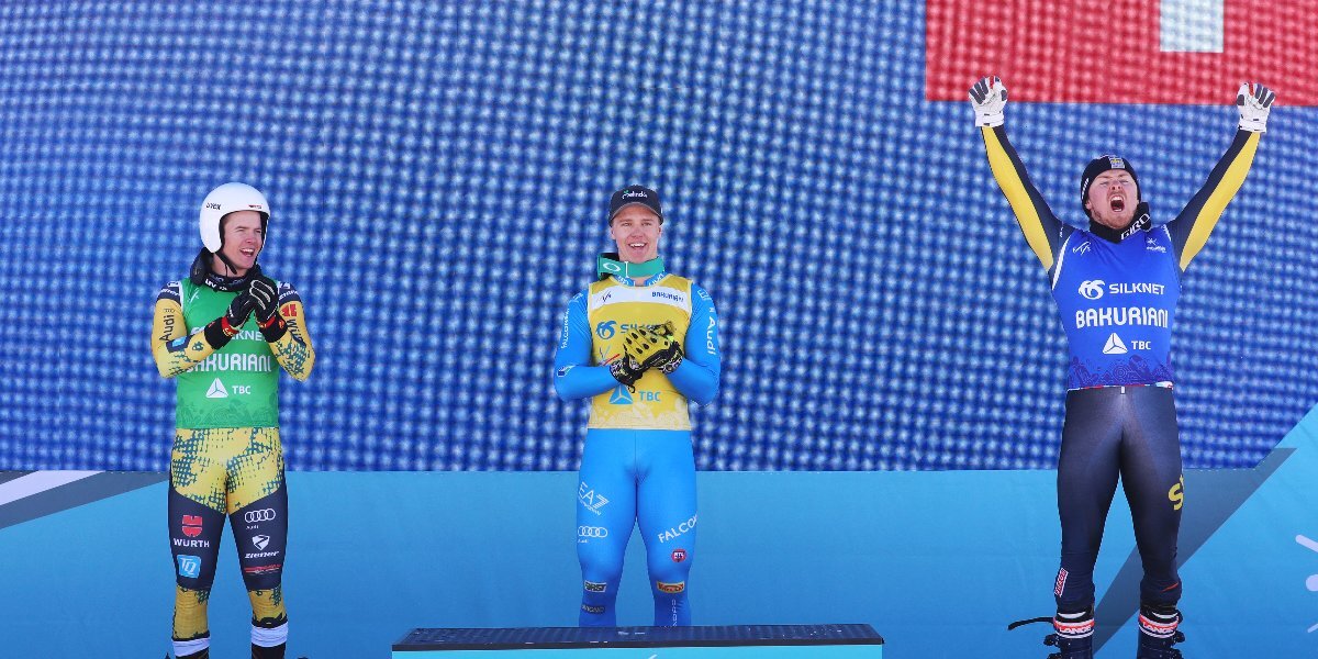 Организаторы перепутали флаги Швеции и Швейцарии на церемонии награждения призеров соревнований в ски-кроссе на ЧМ