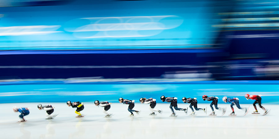 Женская сборная Нидерландов по шорт-треку с олимпийским рекордом выиграла эстафету в Пекине