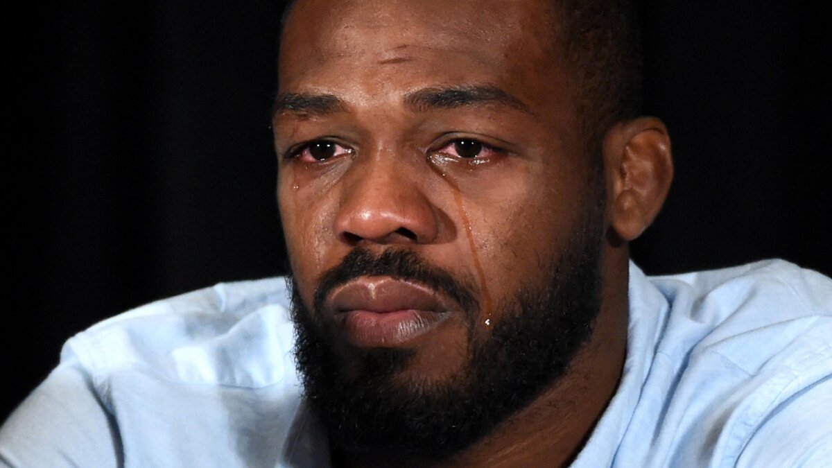 Джонса исключили из официального рейтинга UFC