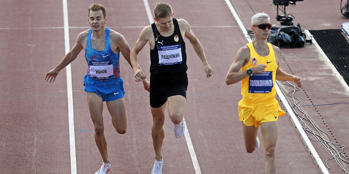 Толоконников выиграл золото на дистанции 800 м на турнире Спартакиады по легкой атлетике