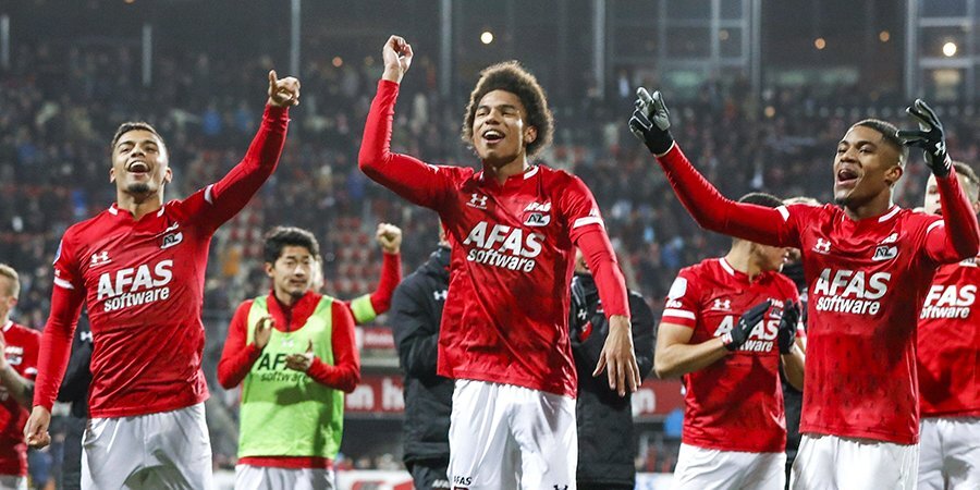 Клуб АЗ остался недоволен досрочным завершением сезона в Нидерландах