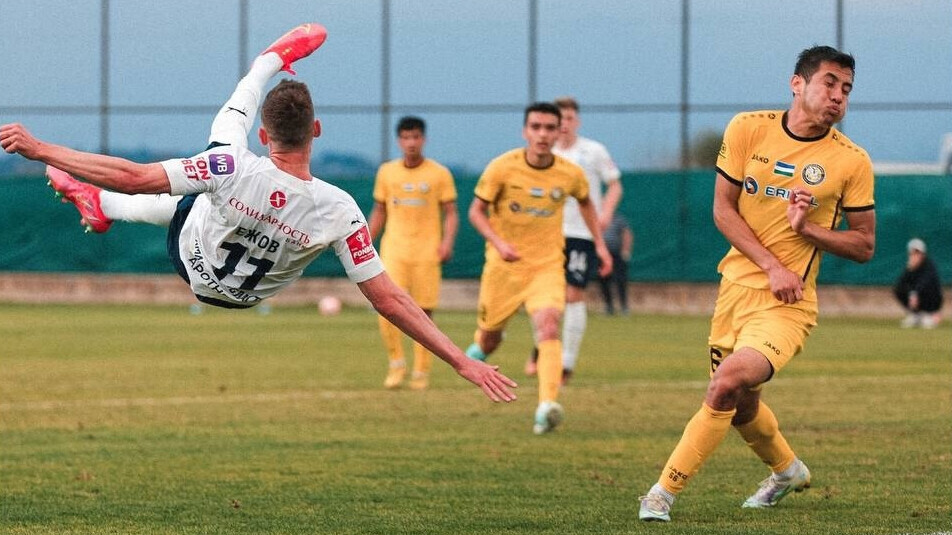 «Крылья Советов» сыграли вничью с узбекским «Сурханом» в товарищеском матче