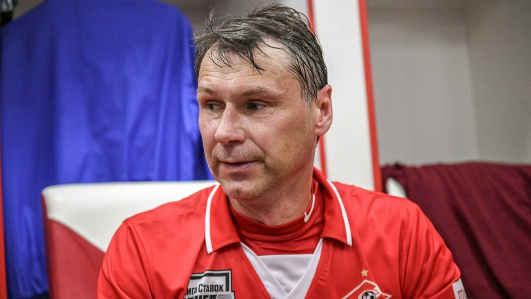 «Слушал Уткина и восхищался, один из лучших футбольных комментаторов за последние четверть века» — Егор Титов