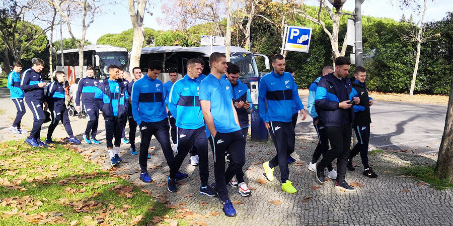 Игроки «Зенита» прогулялись по Лиссабону перед матчем с «Бенфикой» в ЛЧ