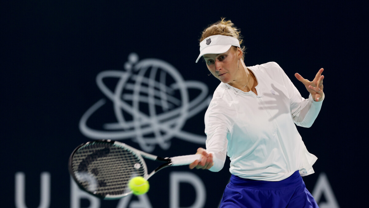 Самсонова завершила выступление на теннисном турнире в Дохе в первом круге