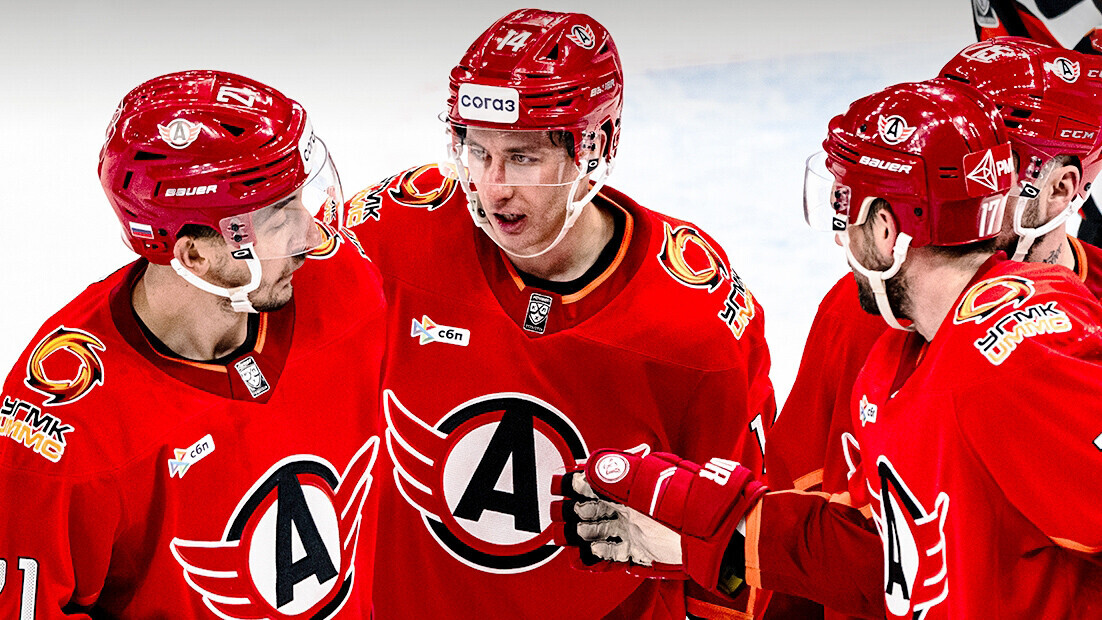 «Автомобилист» по буллитам обыграл минское «Динамо» в матче КХЛ