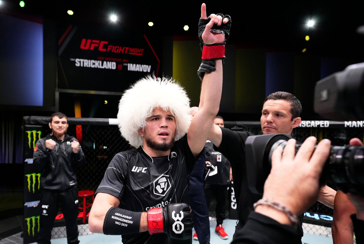 Грузинский боец лёг под нож, чтобы не драться с россиянином в UFC. Настолько боится?