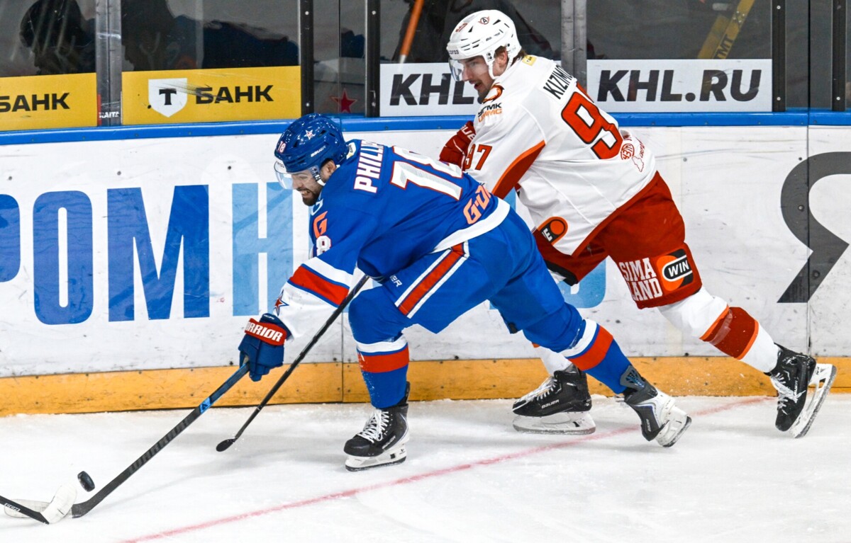 Судью навсегда изгнали из КХЛ после гола-фантома. Безумный скандал в российском хоккее