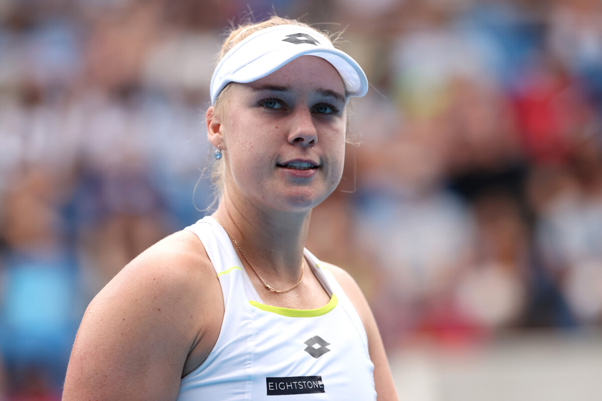 Украинская теннисистка опозорила себя после матча с россиянкой. В бешенстве даже американцы