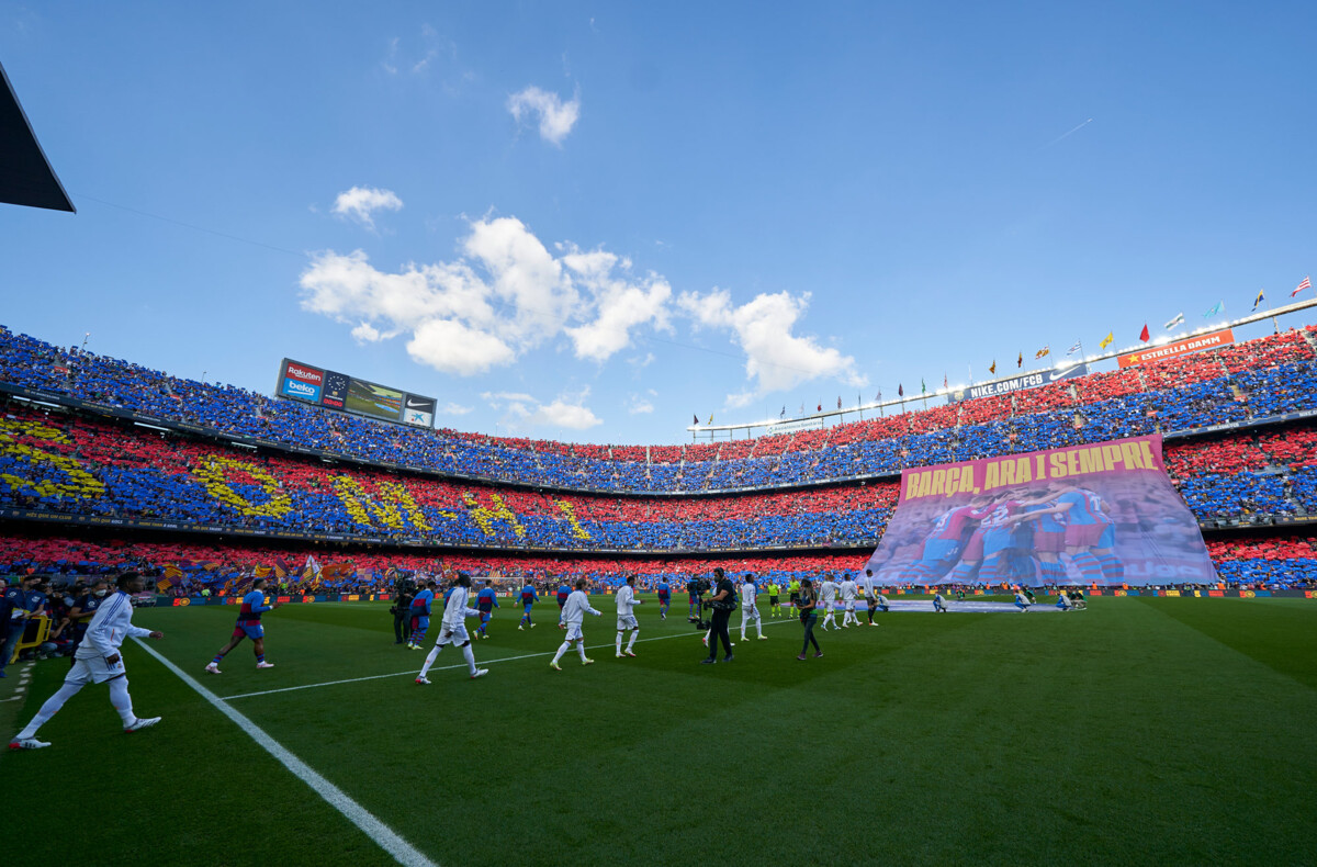 «Барселону» выгонят из чемпионата Испании и расформируют? Кошмарный сон великого клуба