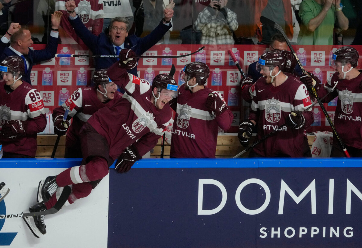 В Латвии поиздевались над шведами после победы на ЧМ-2023 по хоккею. Даже выигрывать достойно не умеют2