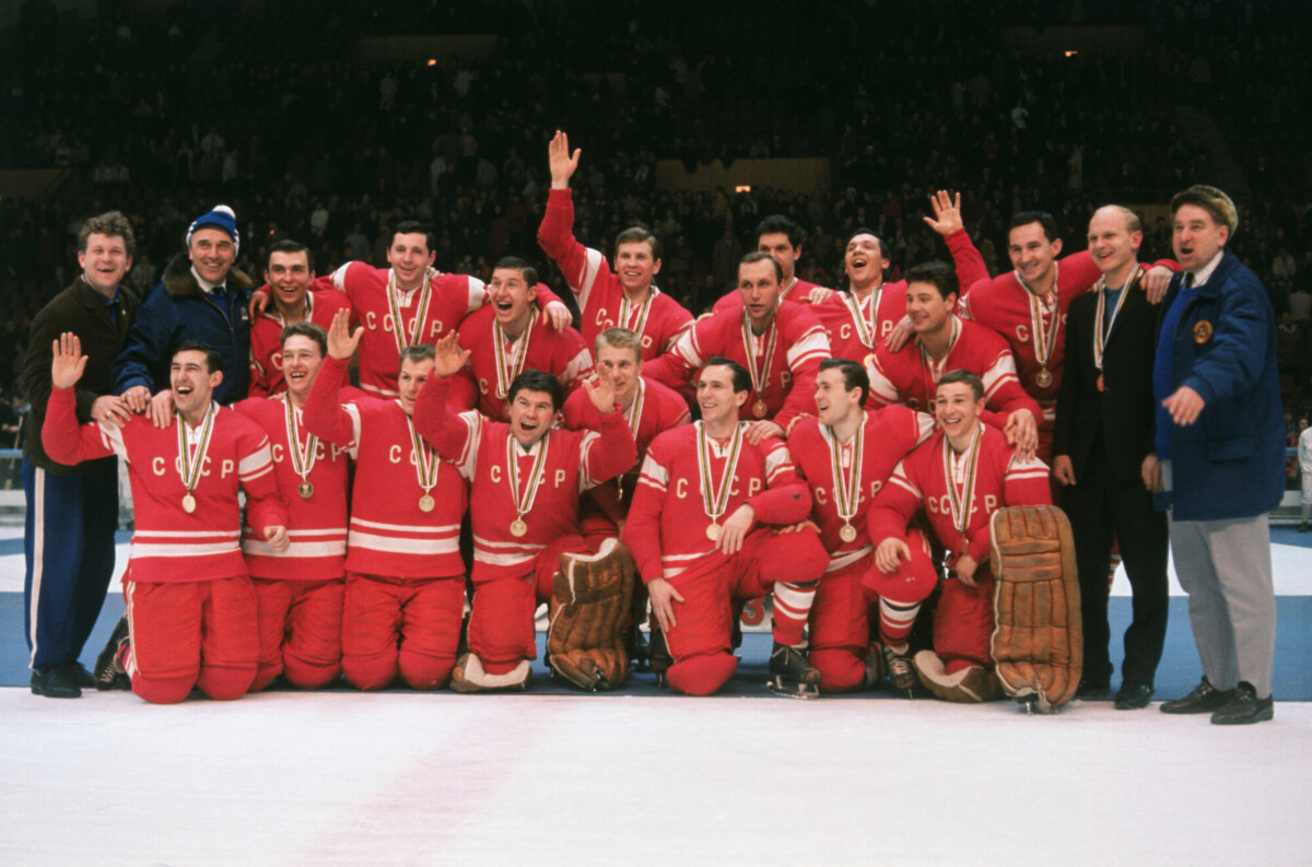 Канада снялась с чемпионата мира по хоккею. Исторический скандал!