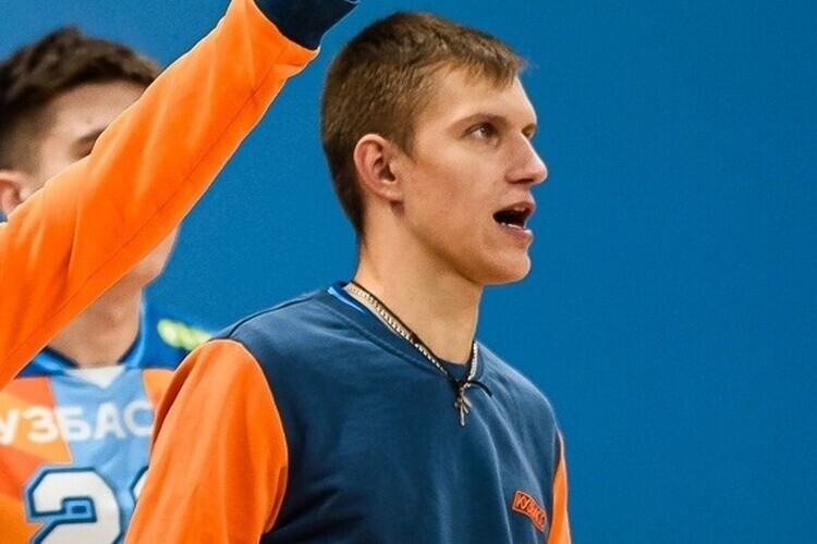 Ничего святого! Российский волейболист развел друга на огромные деньги, выдумав болезнь матери