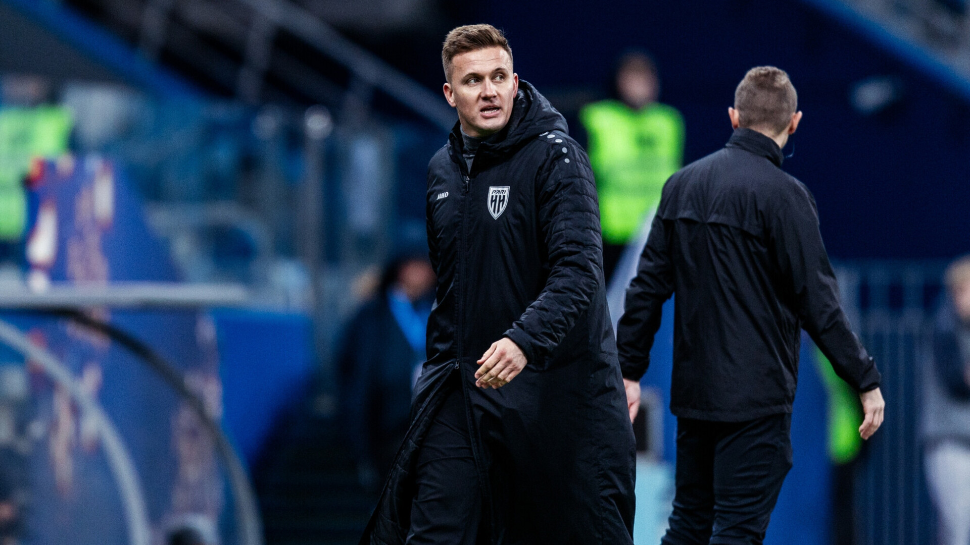 Григорян — Шпилевскому: «Как твои спичи влияют на футболистов? Вижу пустые глаза у игроков «Пари НН», они поют: «Мы ждем перемен»