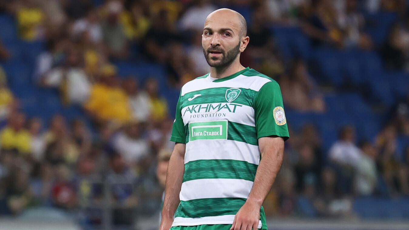 «Балтика» — «Ахмат» — 2:0. Футболист гостей Мелкадзе получил красную карточку на 59‑й минуте матча РПЛ. Видео «Балтика» — «Ахмат» — 2:0. Футболист гостей Мелкадзе получил красную карточку на 59‑й минуте матча РПЛ. Видео