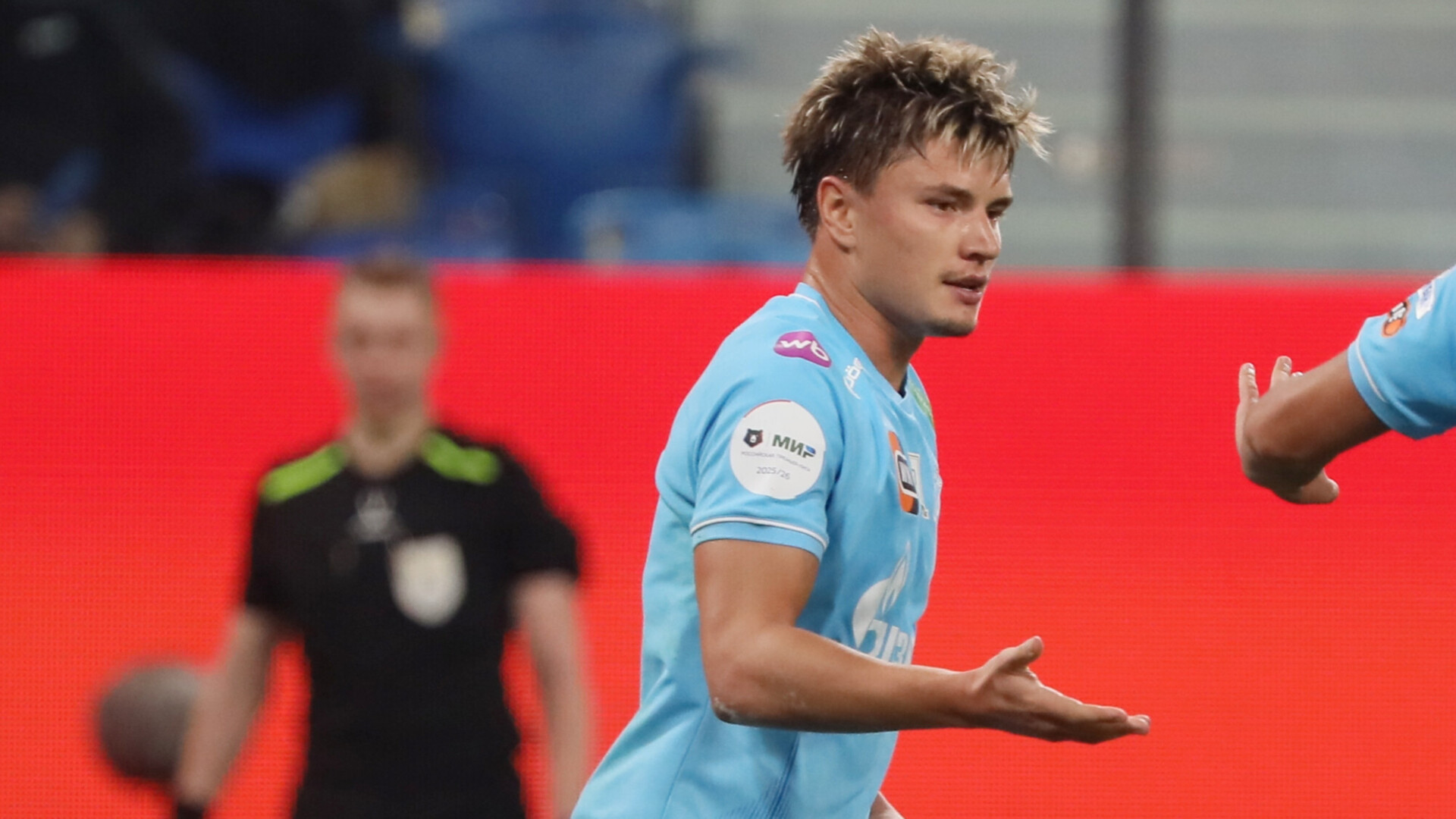 «Иногда случается, что после вмешательства VAR гол не отменяют, а засчитывают» — футболист «Зенита» Мостовой «Иногда случается, что после вмешательства VAR гол не отменяют, а засчитывают» — футболист «Зенита» Мостовой