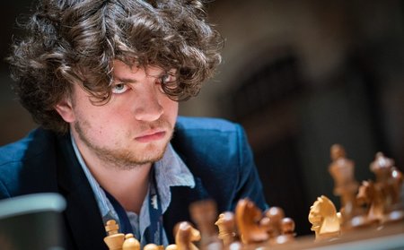 Лучшему шахматисту мира грозит уголовное дело. Готов ли Карлсен идти до конца?