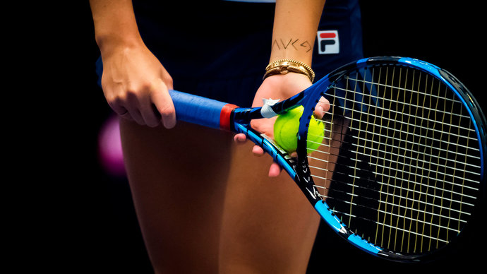 Макарова уступила Доден во втором круге теннисного турнира в Страсбурге