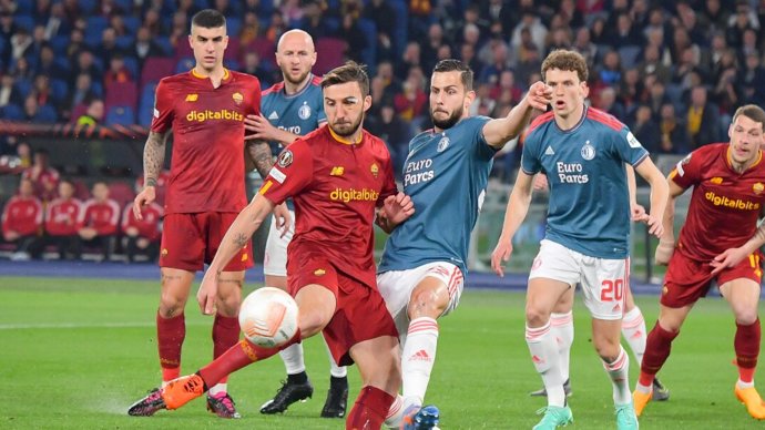 «Рома» и «Фейеноорд» определят победителя в ¼ финала Лиги Европы в дополнительное время