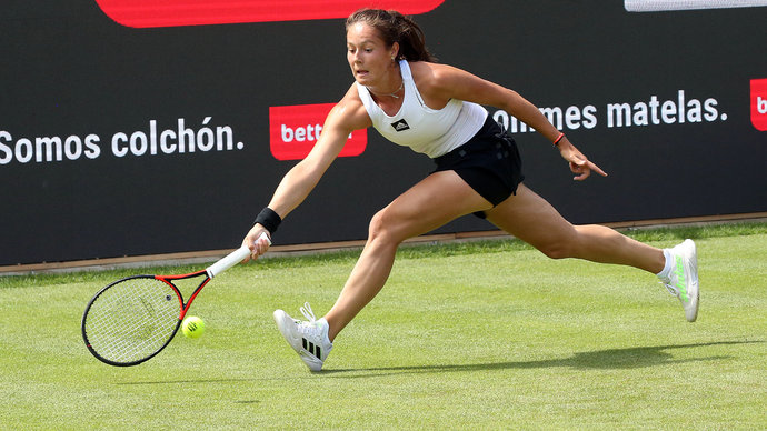 Касаткина вышла в четвертьфинал теннисного турнира в Германии