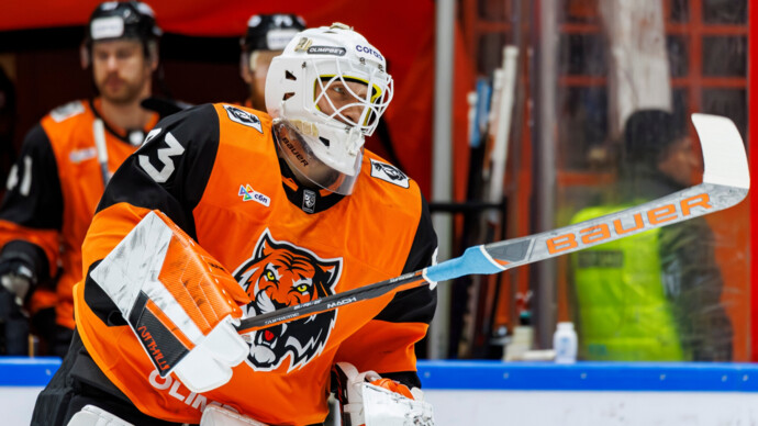 Дорожко, Мерфи и Белозеров названы лучшими игроками недели в КХЛ