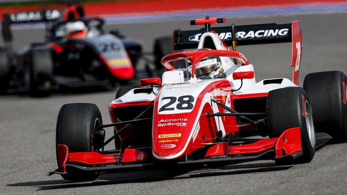 Лоусон выиграл вторую гонку «Формулы-2» в Монако, Шварцман — 11-й