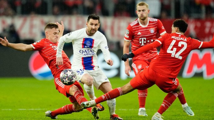 «Бавария» и «ПСЖ» не забили голов в первом тайме ответного матча 1/8 финала Лиги чемпионов