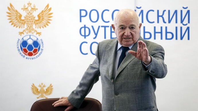 Никита Симонян: «Черчесов понимает, за счет чего сборная России может добиваться успеха»