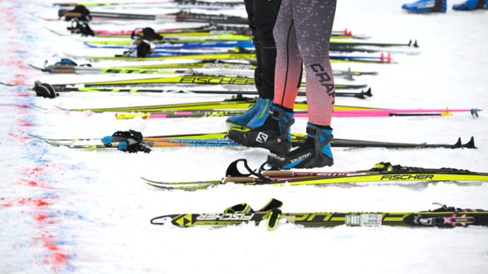 Следователи осмотрели место происшествия после массового завала во время лыжной гонки в Сочи