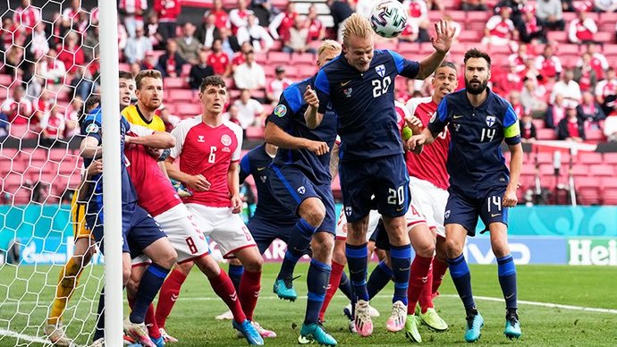 Тренер сборной Дании: «Все игроки согласились продолжить матч с Финляндией сегодня»
