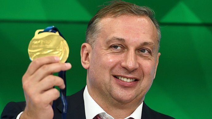 Глава трех спортивных федераций Власенко останется под стражей