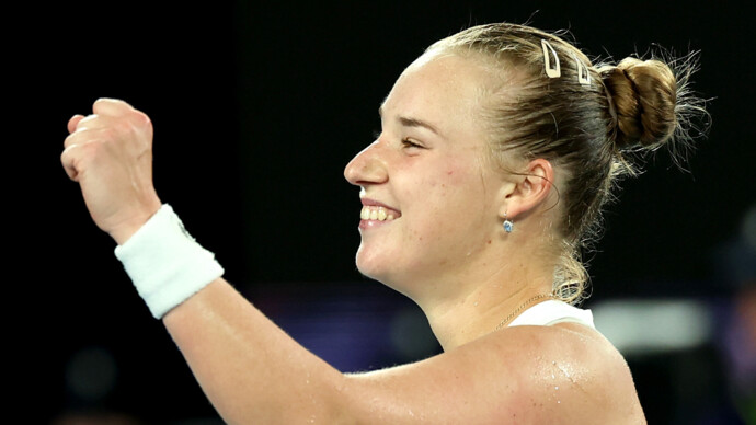 Россиянка Блинкова победила третью ракетку мира Рыбакину на Australian Open, тай‑брейк завершился со счетом 22:20